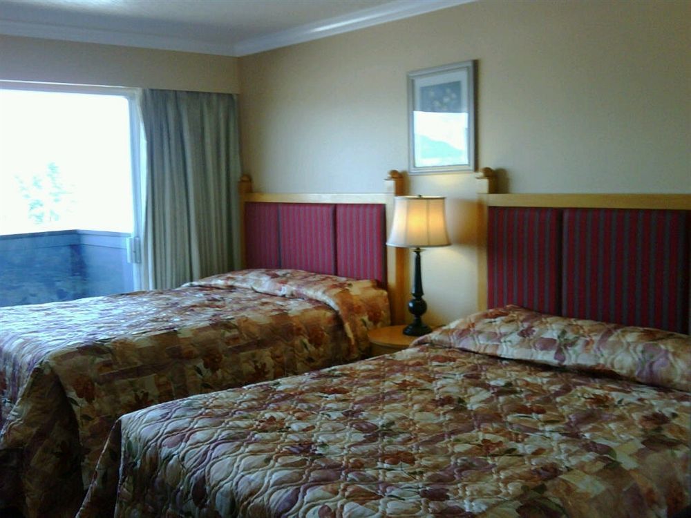 Coast Metro Vancouver Hotel Μπέρναμπι Εξωτερικό φωτογραφία